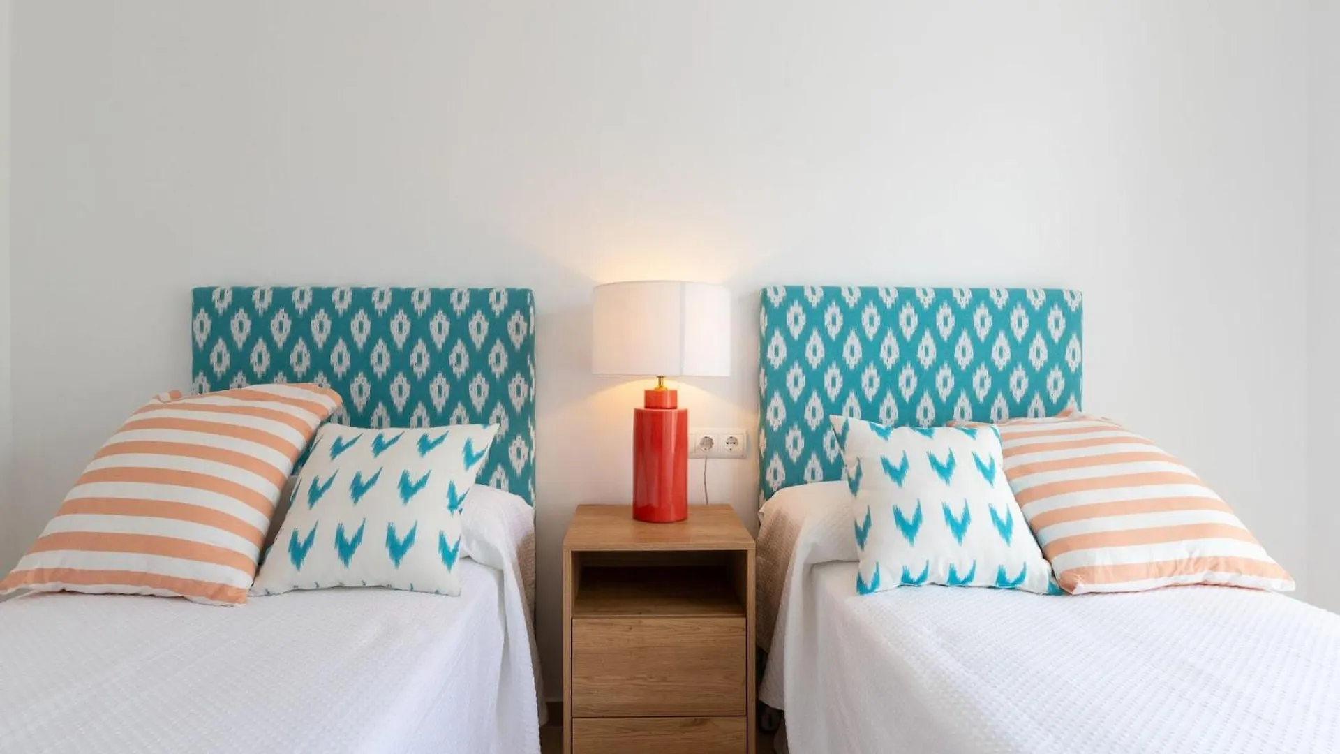 Saladillo - Apartment In Estepona Free Wifi Feriehus